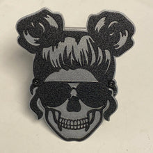 Load image into Gallery viewer, Skeleton Girl hitch cover PPE Offroad