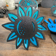 Load image into Gallery viewer, Sunflower hitch cover PPE Offroad