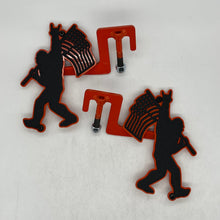 Load image into Gallery viewer, RTS Big Foot with Flag foot pegs for JK/JL/JT PPE Offroad