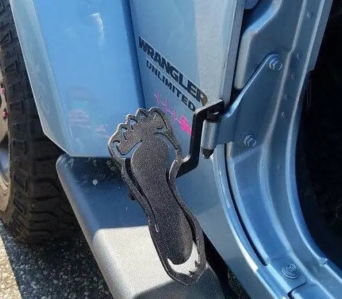 https://ppeoffroad.com/cdn/shop/products/Yeti-footprint-foot-pegs-for-Wrangler-and-Gladiator-PPE-Offroad-1674151294_1024x1024@2x.jpg?v=1674151296
